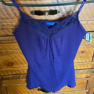 New! Dark purple ribbed beaded lace tank size M